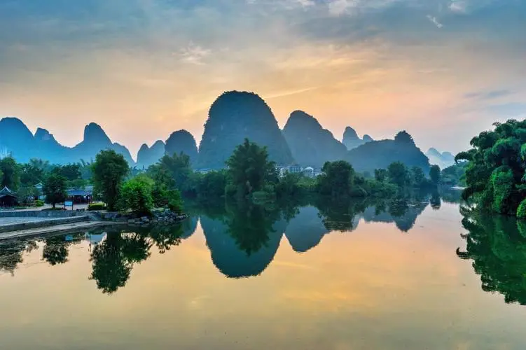 智慧工厂智能节能